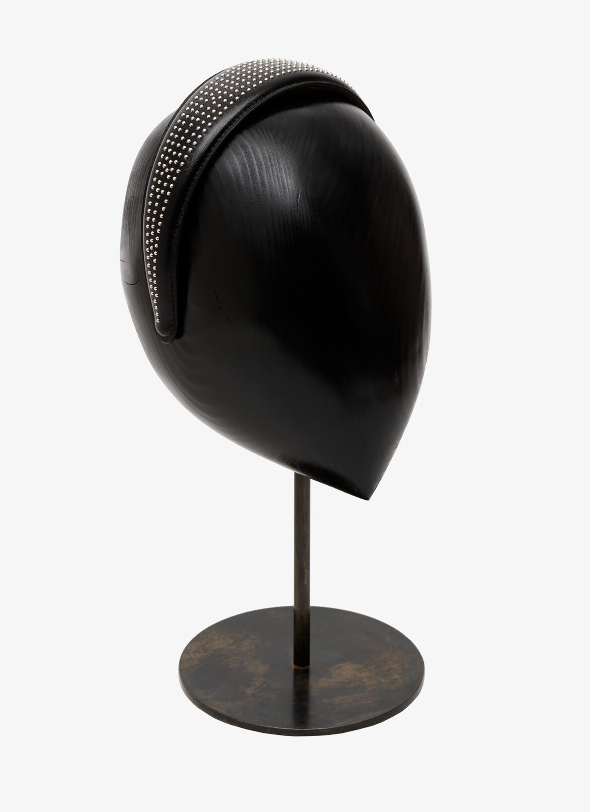MICRO-STUDDED LEATHER HEADBAND ALAÏA BLACK MICRO-STUDDED LEATHER HEADBAND